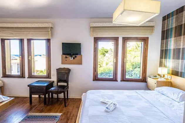 Standart Üç Kişilik ( İptal Edilemez)