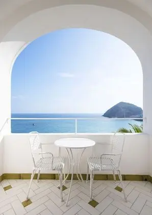 Tek Büyük Yataklı Oda, Deniz Manzaralı