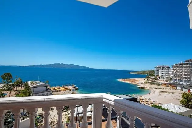 Superior Üç Kişilik Oda, Balkon, Deniz Manzaralı