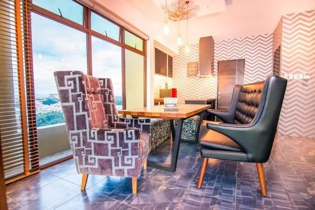 Presidential Çatı Katı Süiti (Penthouse), 1 Büyük (Queen) Boy Yatak, Sigara İçilmez, Şehir Manzaralı