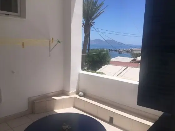 Stüdyo, Kısmi Deniz Manzaralı