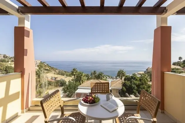 Superior Double or Twin Room Sea View