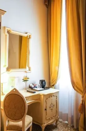 Superior Tek Büyük Yataklı Oda