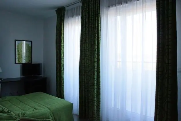 Studio (1-2p), 1 canapé-lit double (20 m²)