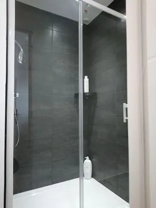 Apart Daire, Avlu Manzaralı (COSY BREST 8)