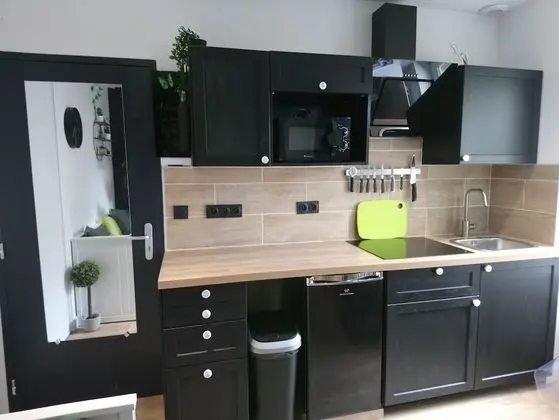 Apart Daire, Avlu Manzaralı (COSY BREST 8)