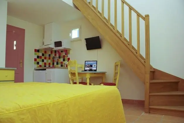 Family Dubleks, Balkon, Havuz Manzaralı