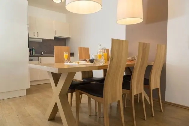 Apart Daire, 2 Yatak Odası, Mutfak