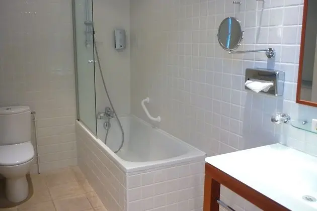 Üç Kişilik Oda, Küçük Mutfak