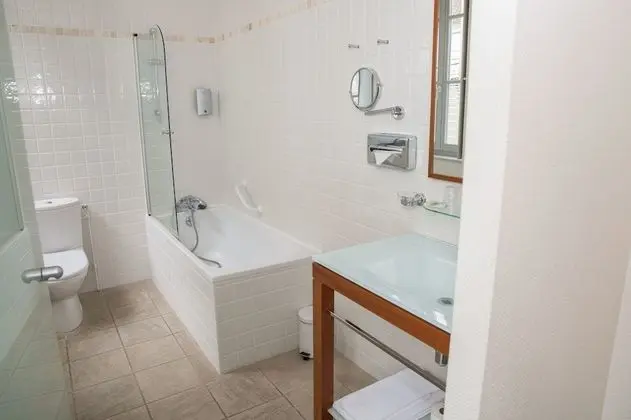 Üç Kişilik Oda, Küçük Mutfak