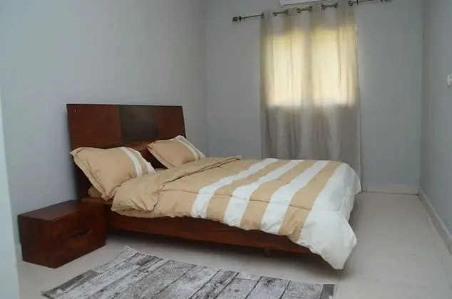 Basic Tek Büyük Yataklı Oda