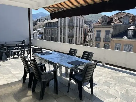 Apart Daire, Banyolu/Duşlu, Dağ Manzaralı (Le Soleil Avec terrasse)