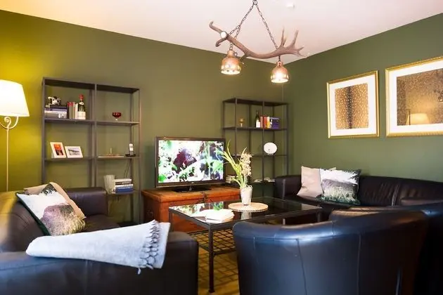 Superior Apart Daire, 3 Yatak Odası, 2 Banyolu, Bahçe Manzaralı