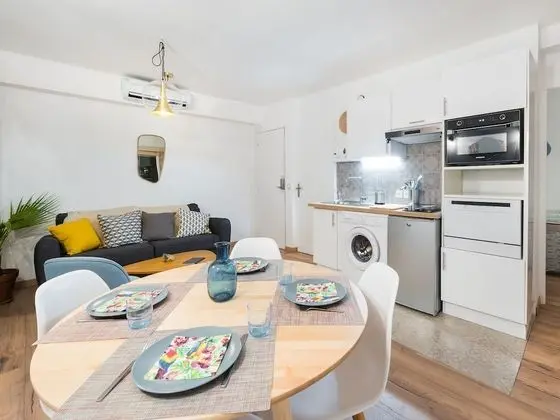 Apart Daire, Özel Banyo (5 min.Gare + Terrasse)