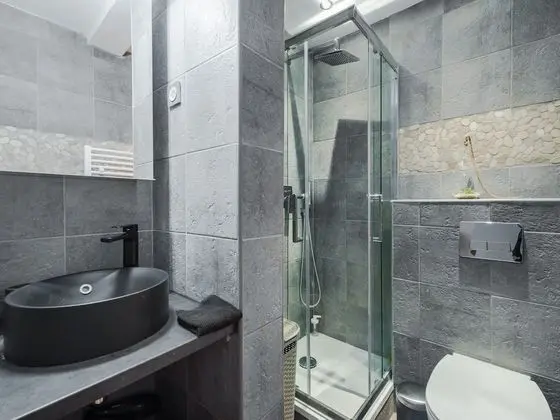 Comfort Apart Daire, Özel Banyo (5 min.Gare)