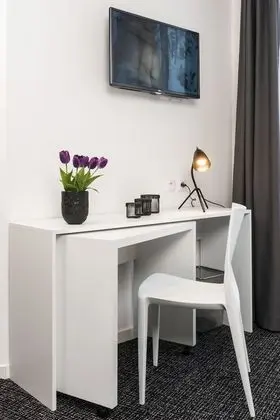 Standard Süit (Single)
