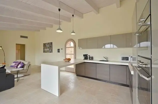 Apart Daire, 2 Yatak Odası, Şömine