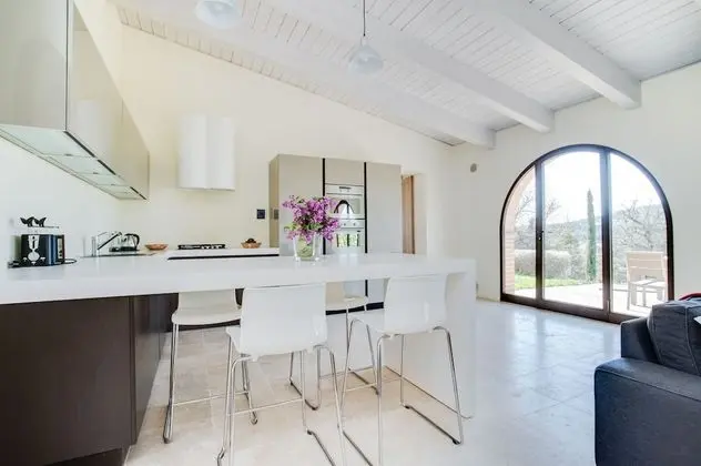 Apart Daire, 2 Yatak Odası, Şömine