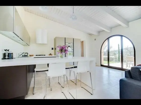 Apart Daire, 2 Yatak Odası, Şömine