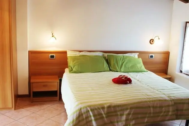 Apart Daire, 2 Yatak Odası, Sigara İçilebilir
