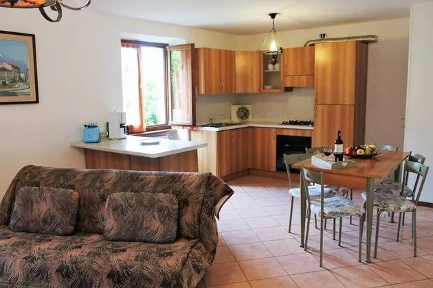 Apart Daire, 2 Yatak Odası, Sigara İçilebilir