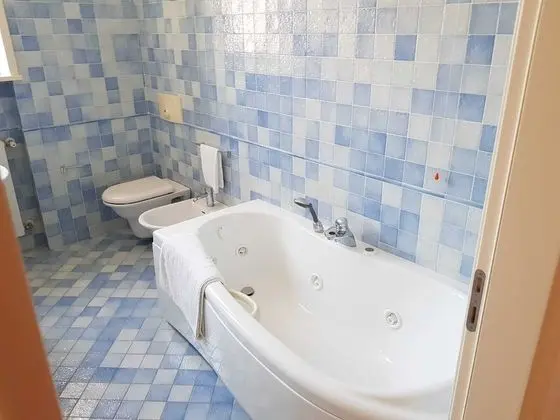 Apart Daire, 2 Yatak Odası (Trilo con lavatrice)