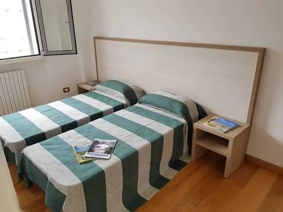 Apart Daire, 2 Yatak Odası (Trilocale con angolo cottura)