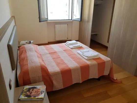 Apart Daire, 2 Yatak Odası (Trilocale con angolo cottura)