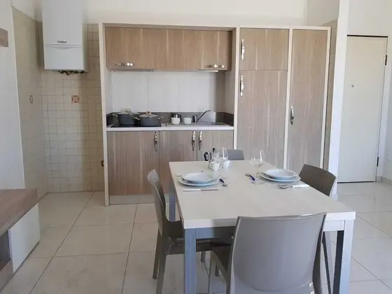 Apart Daire, 2 Yatak Odası (Trilocale con angolo cottura)