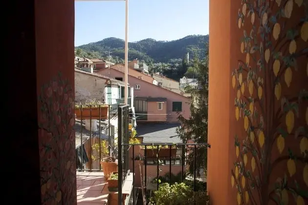 Apart Daire, 2 Yatak Odası, Balkon (Orfeo - Via Saragoni 12)