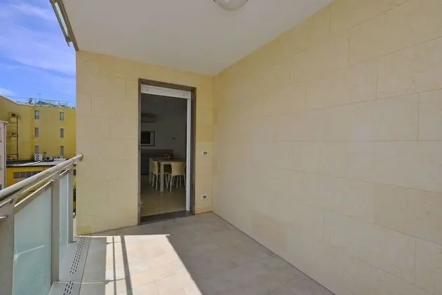 Apart Daire, 2 Yatak Odası, Balkon (C8.1)