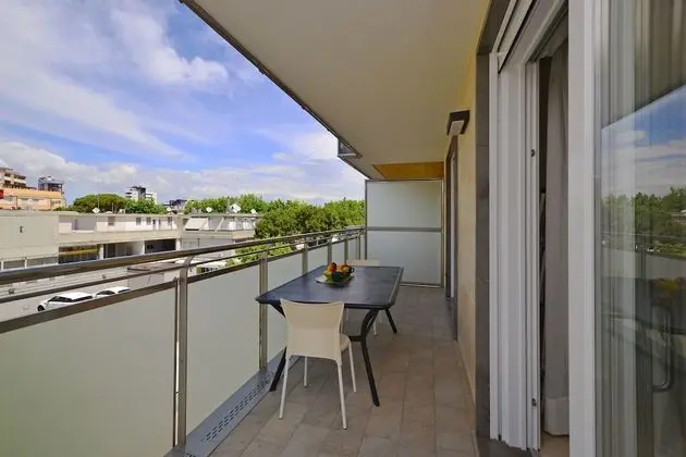 Apart Daire, 2 Yatak Odası, Balkon (C8.1)