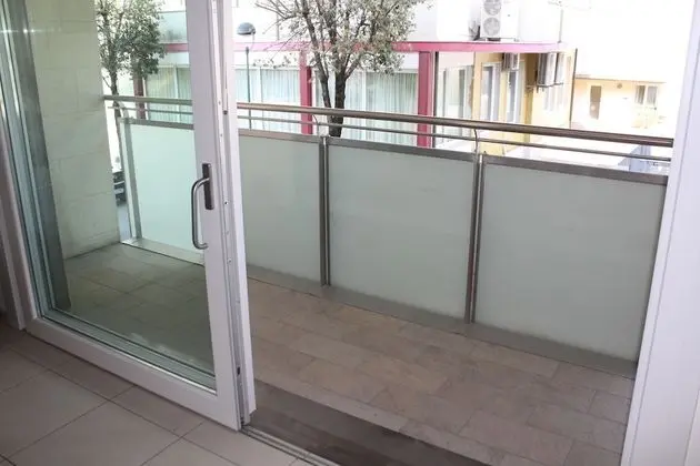 Apart Daire, 2 Yatak Odası, Balkon (C8SB)