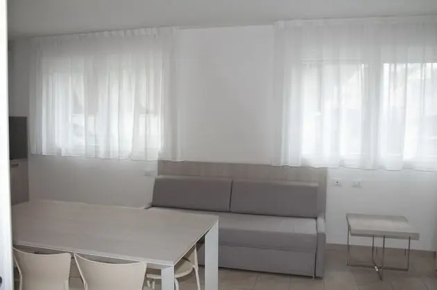 Apart Daire, 2 Yatak Odası, Zemin Kat (C7)