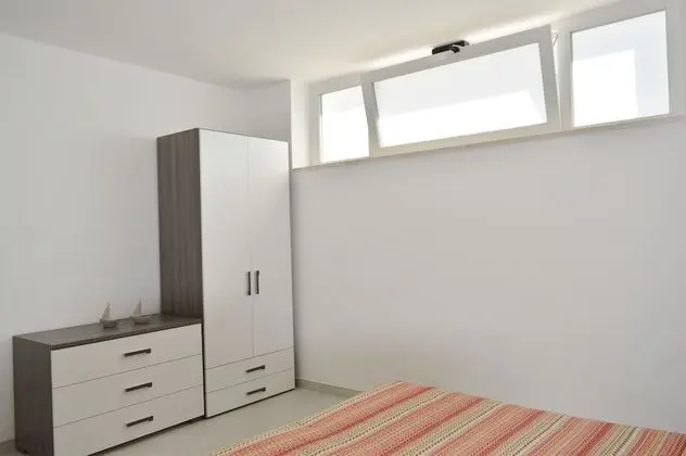 Basic Apart Daire, 2 Yatak Odası, 2 Banyolu (Basement)