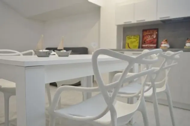 Basic Apart Daire, 2 Yatak Odası, 2 Banyolu (Basement)