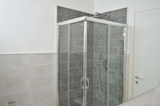 Basic Apart Daire, 2 Yatak Odası, 2 Banyolu (Basement)