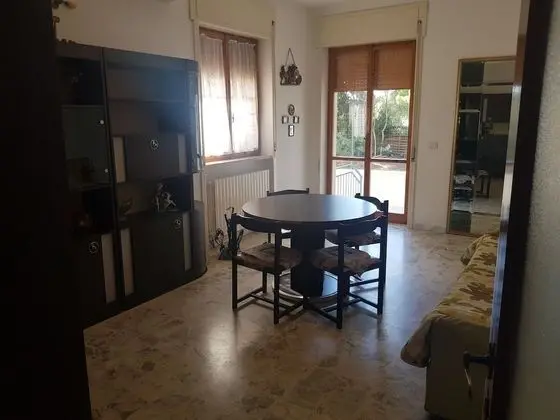 Apart Daire, 2 Yatak Odası (Trilocali Dante 6 posti Piano terra)