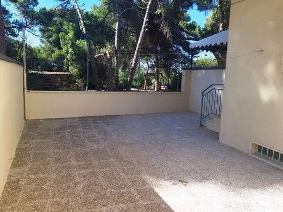 Apart Daire, 2 Yatak Odası (Trilocali Dante 6 posti Piano terra)