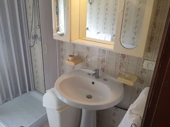 Apart Daire, 2 Yatak Odası (Trilocali Dante 6 posti Piano terra)