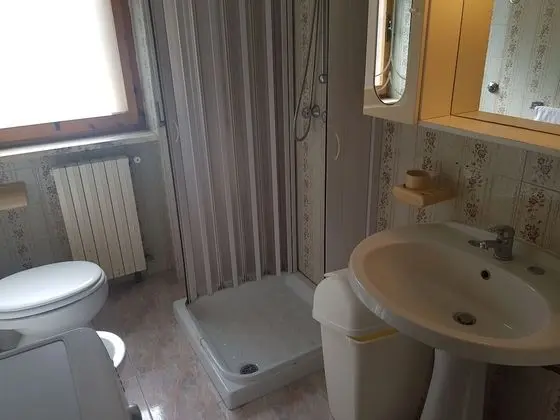 Apart Daire, 2 Yatak Odası (Trilocali Dante 6 posti Piano terra)