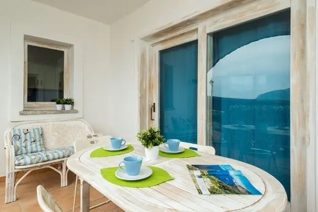 Apart Daire, 3 Yatak Odası (S'Abba e Sa Pedra Giù)