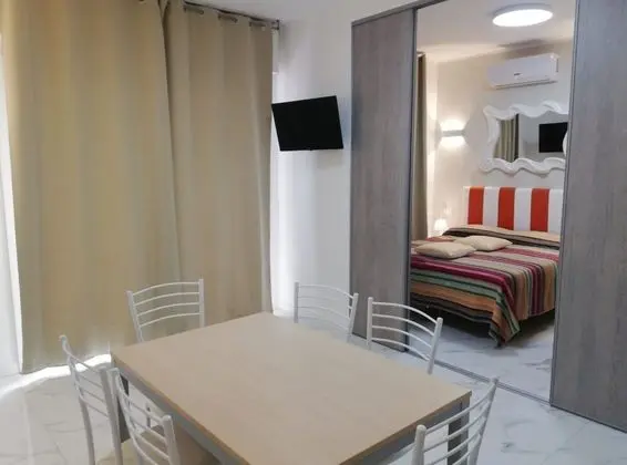 Superior Stüdyo Süit (1T)