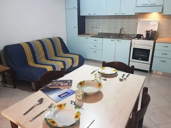 Apart Daire, 2 Yatak Odası (Trilocale Savonarola 5 posti)