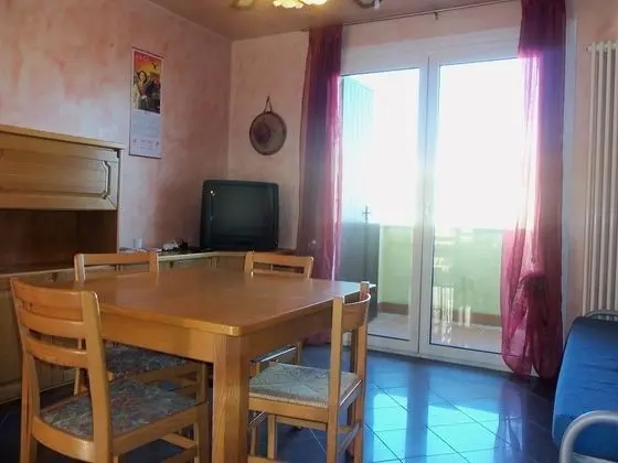 Apart Daire, 2 Yatak Odası (15)