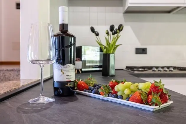 Premium Apart Daire, Banyolu/Duşlu, Göl Manzaralı (Appartamento vista lago )