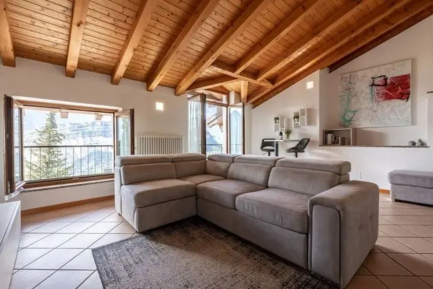 Premium Apart Daire, Banyolu/Duşlu, Göl Manzaralı (Appartamento vista lago )