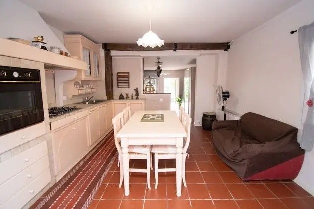 Traditional Apart Daire