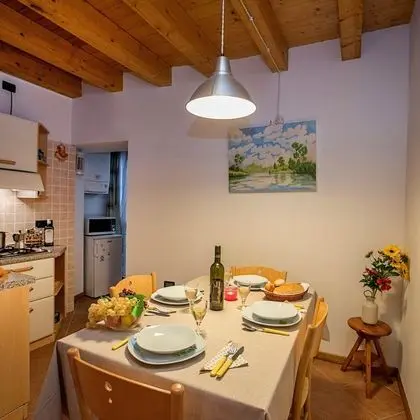 Family Apart Daire, 1 Çift Kişilik Yatak ve Çekyat (Appartamento Centro Storico Riva)