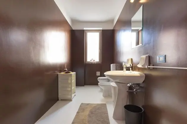 Apart Daire, 5 Yatak Odası